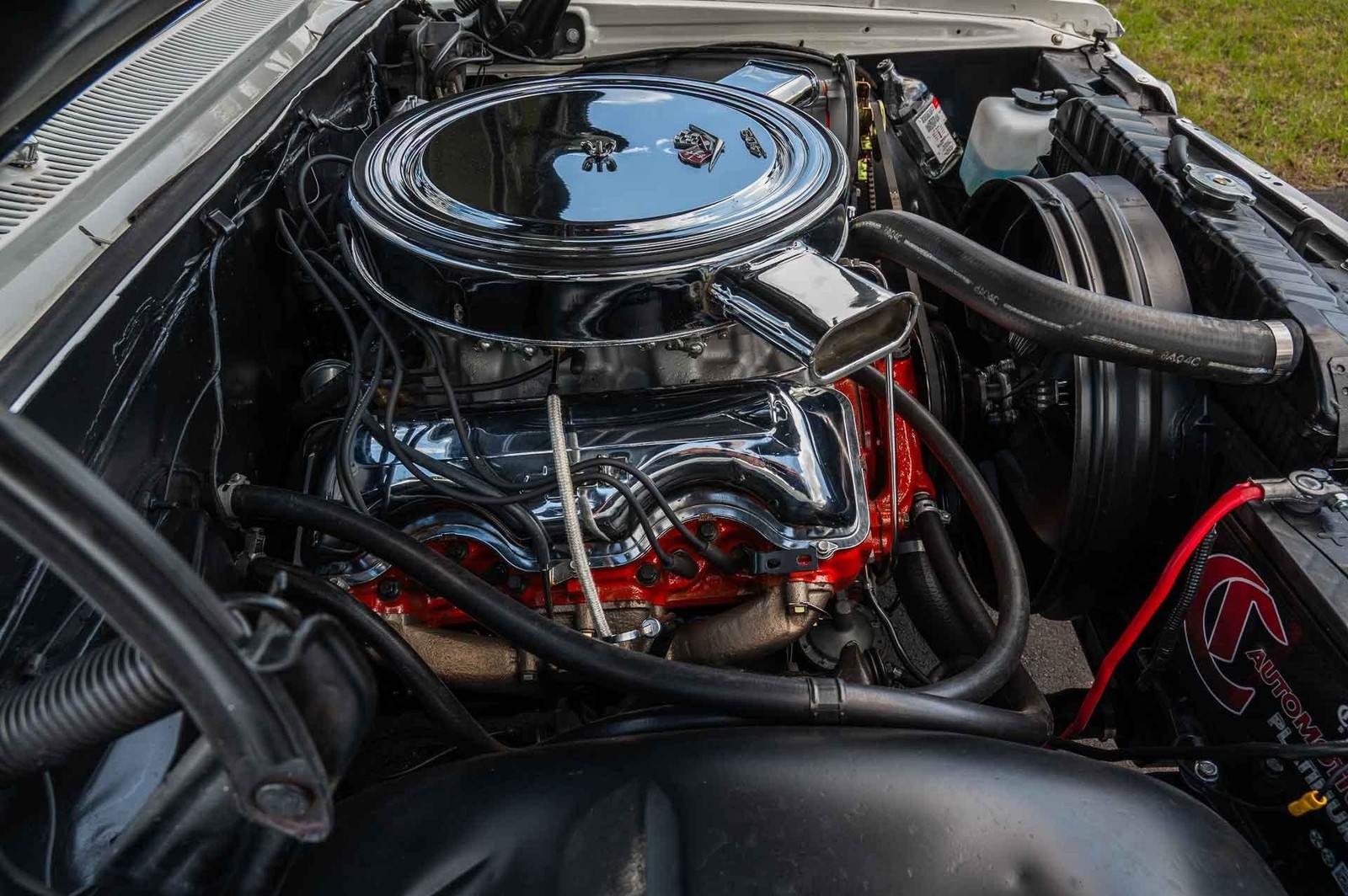 Chevrolet-Impala-1964-2-Door-36