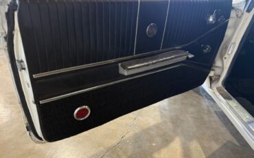 Chevrolet-Impala-1964-Classic-Car-34