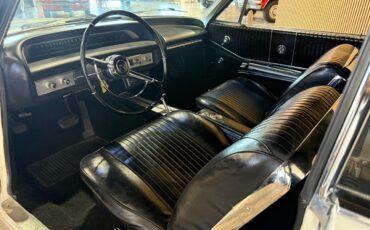 Chevrolet-Impala-1964-Classic-Car-8
