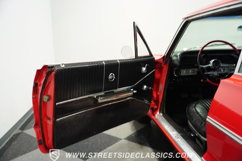Chevrolet-Impala-1964-Red-Black-14