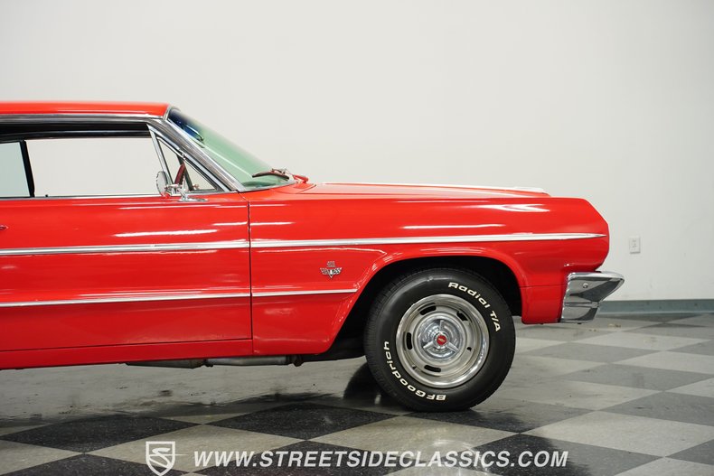 Chevrolet-Impala-1964-Red-Black-32