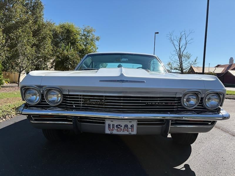 Chevrolet-Impala-1965-Coupe-2