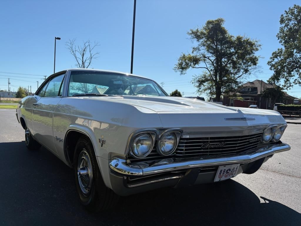 Chevrolet-Impala-1965-Coupe-4