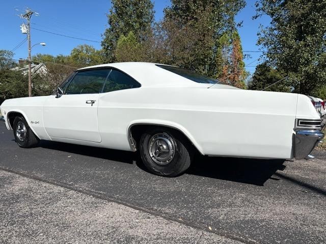 Chevrolet-Impala-1965-Coupe-5