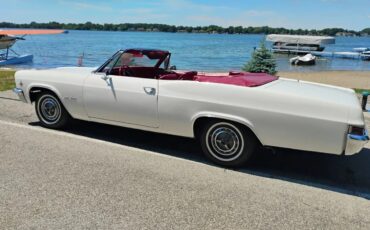 Chevrolet-Impala-1966-9