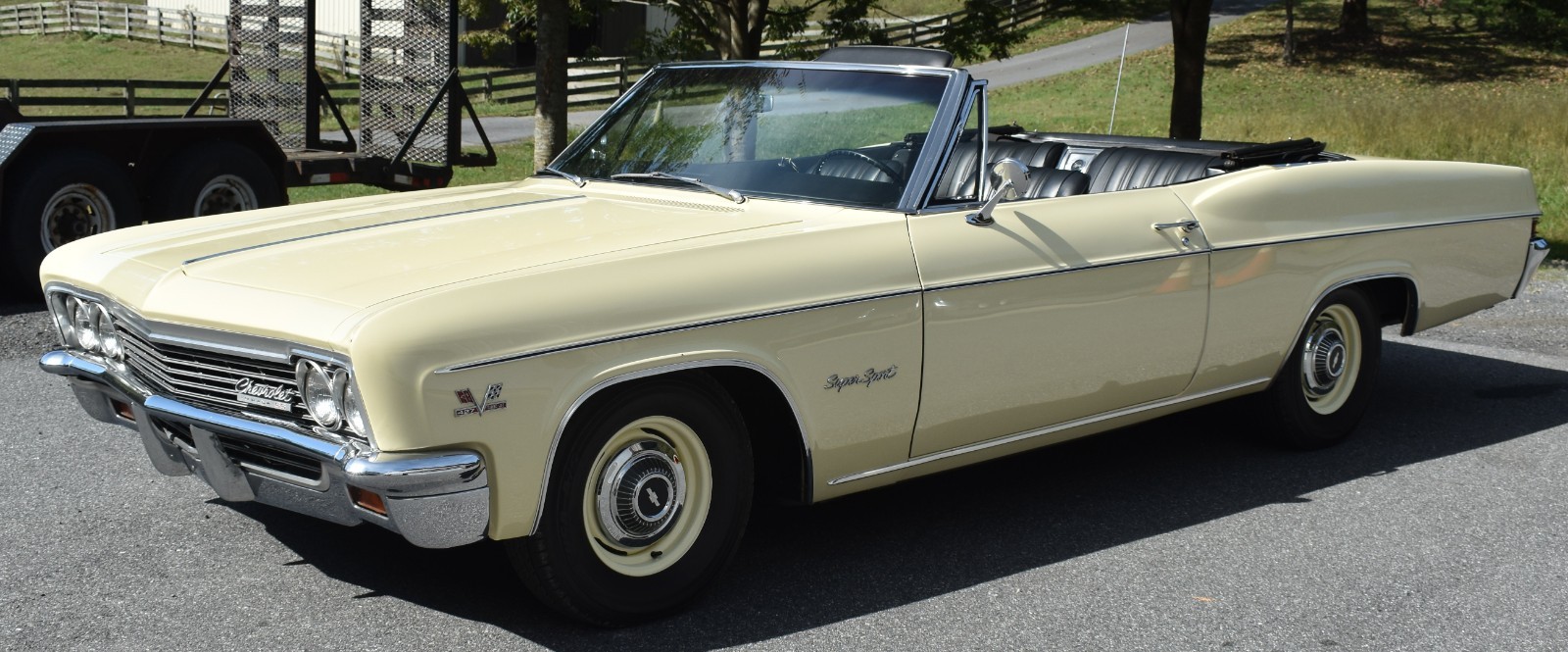 Chevrolet-Impala-1966-Convertible-4