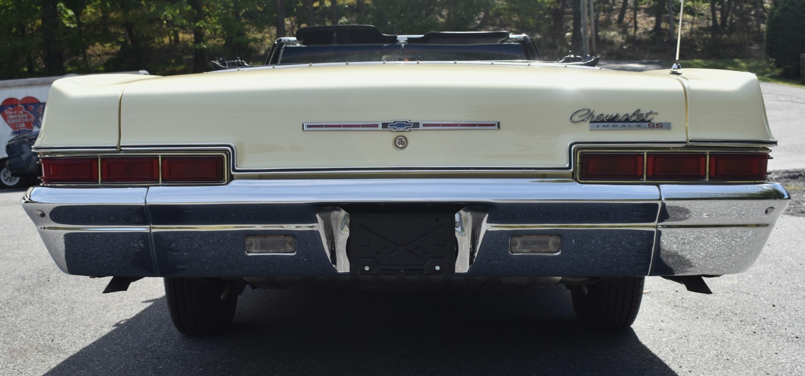 Chevrolet-Impala-1966-Convertible-8