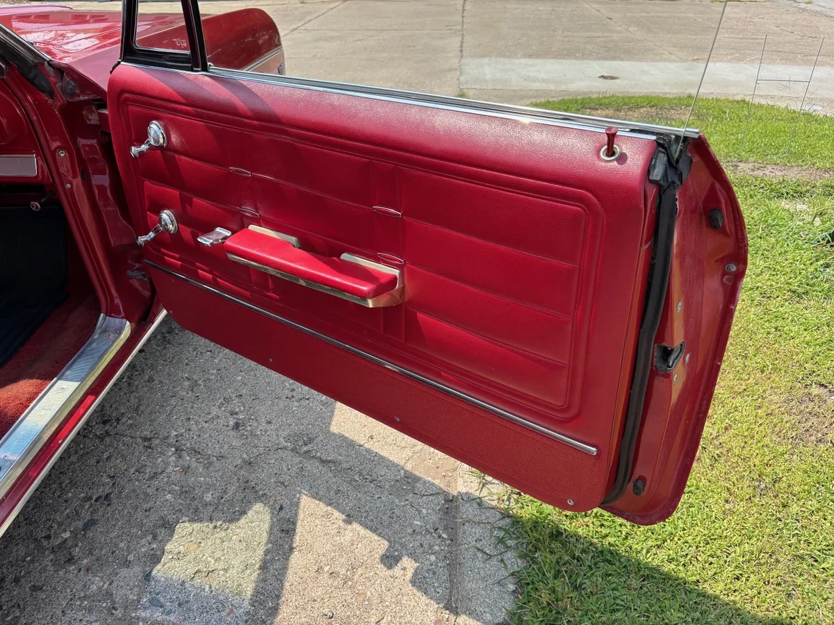 Chevrolet-Impala-1966-Red-Red-1