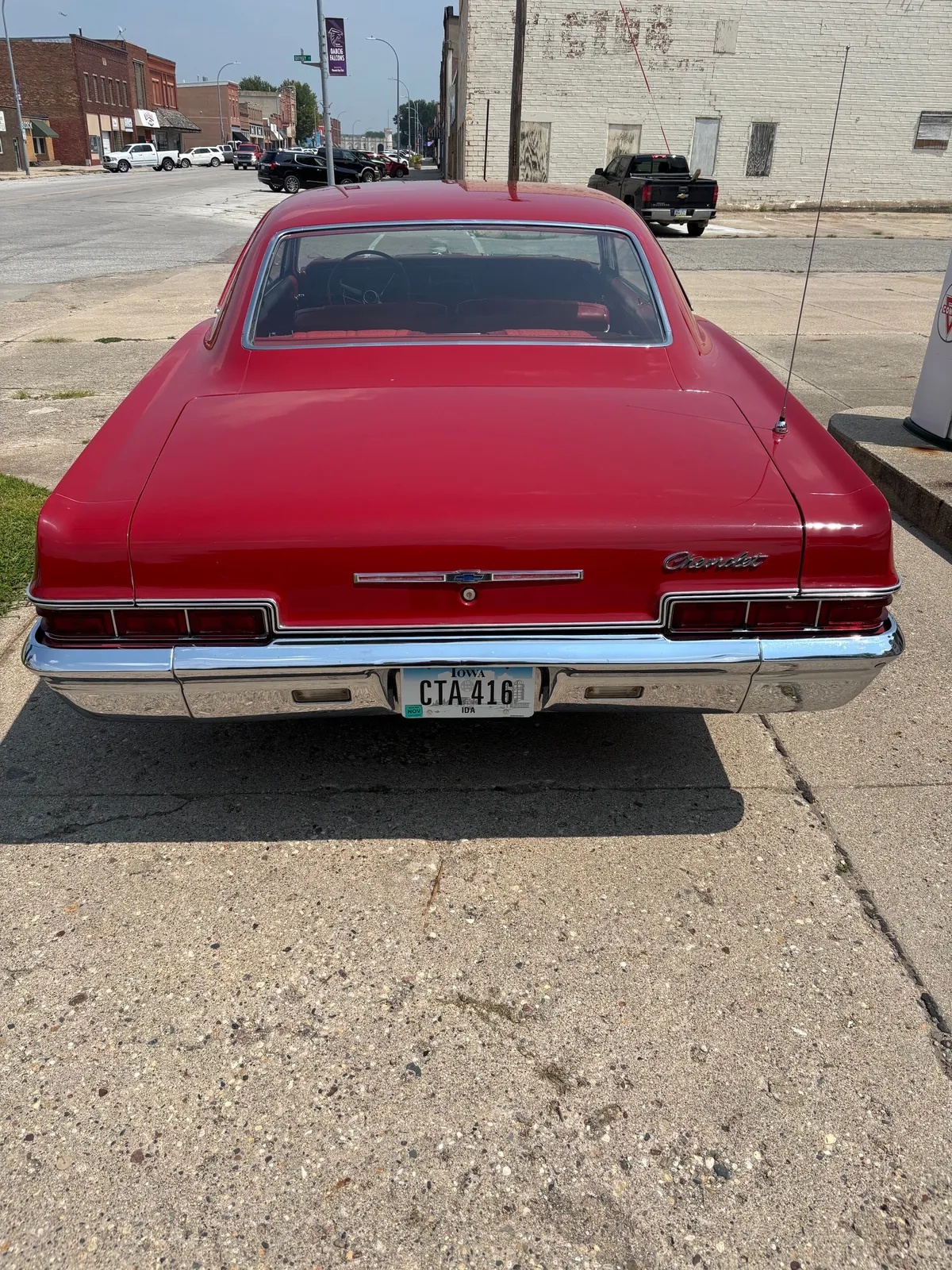 Chevrolet-Impala-1966-Red-Red-5