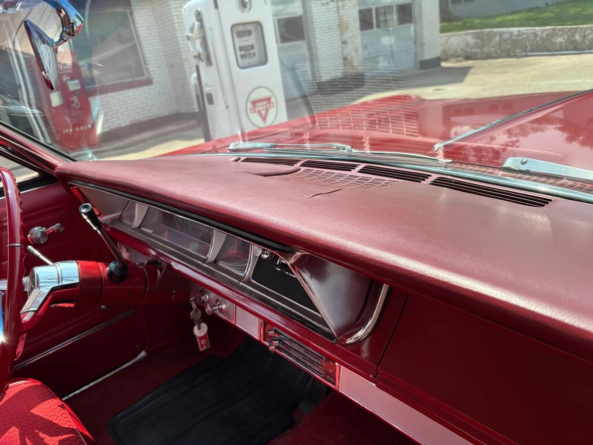 Chevrolet-Impala-1966-Red-Red-9