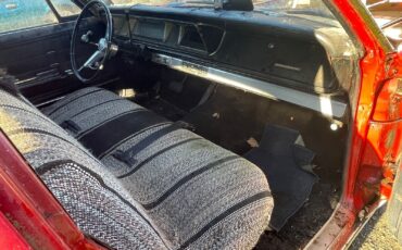 Chevrolet-Impala-1966-Sedan-8