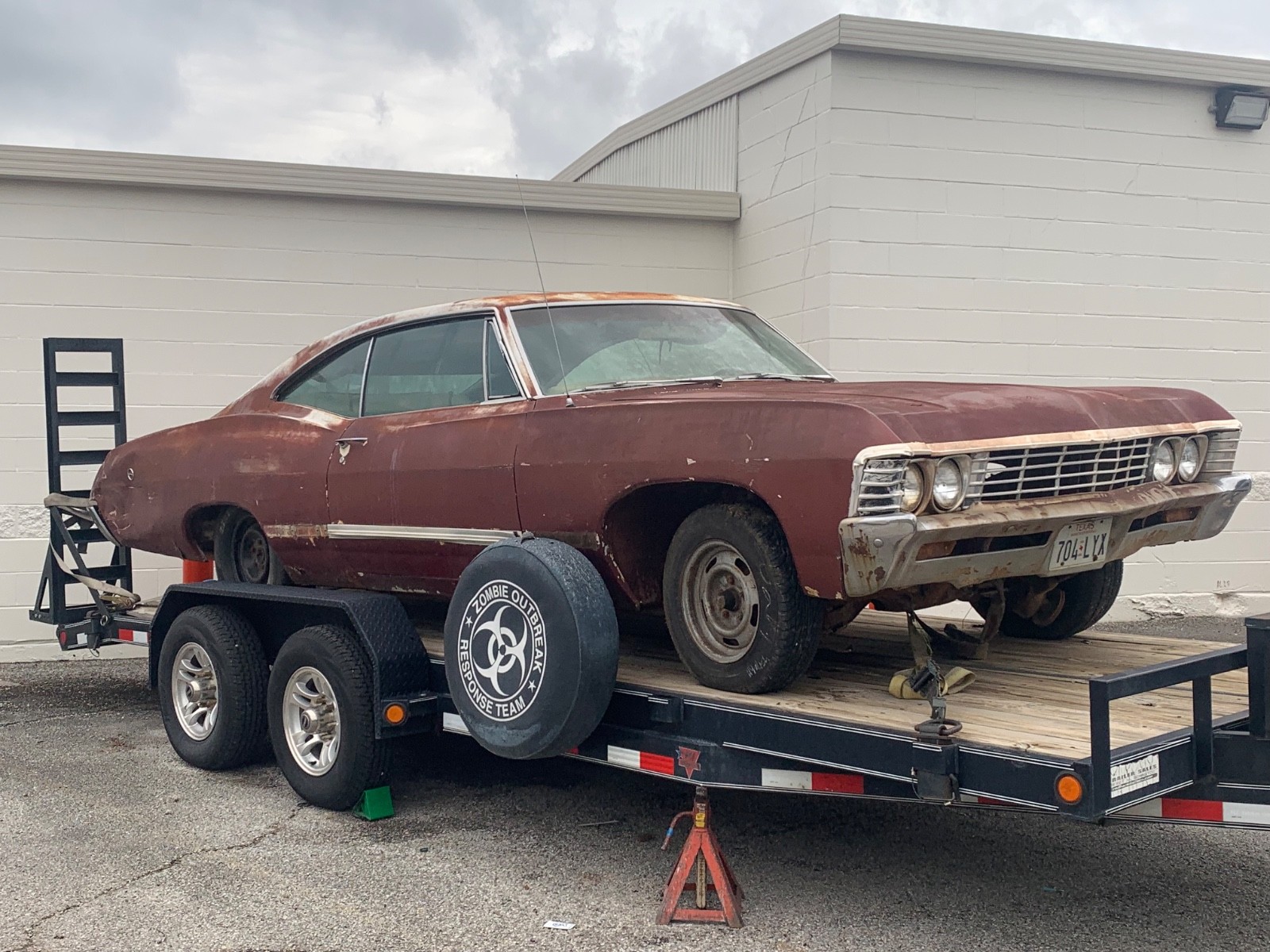 Chevrolet-Impala-1967-Coupe-3
