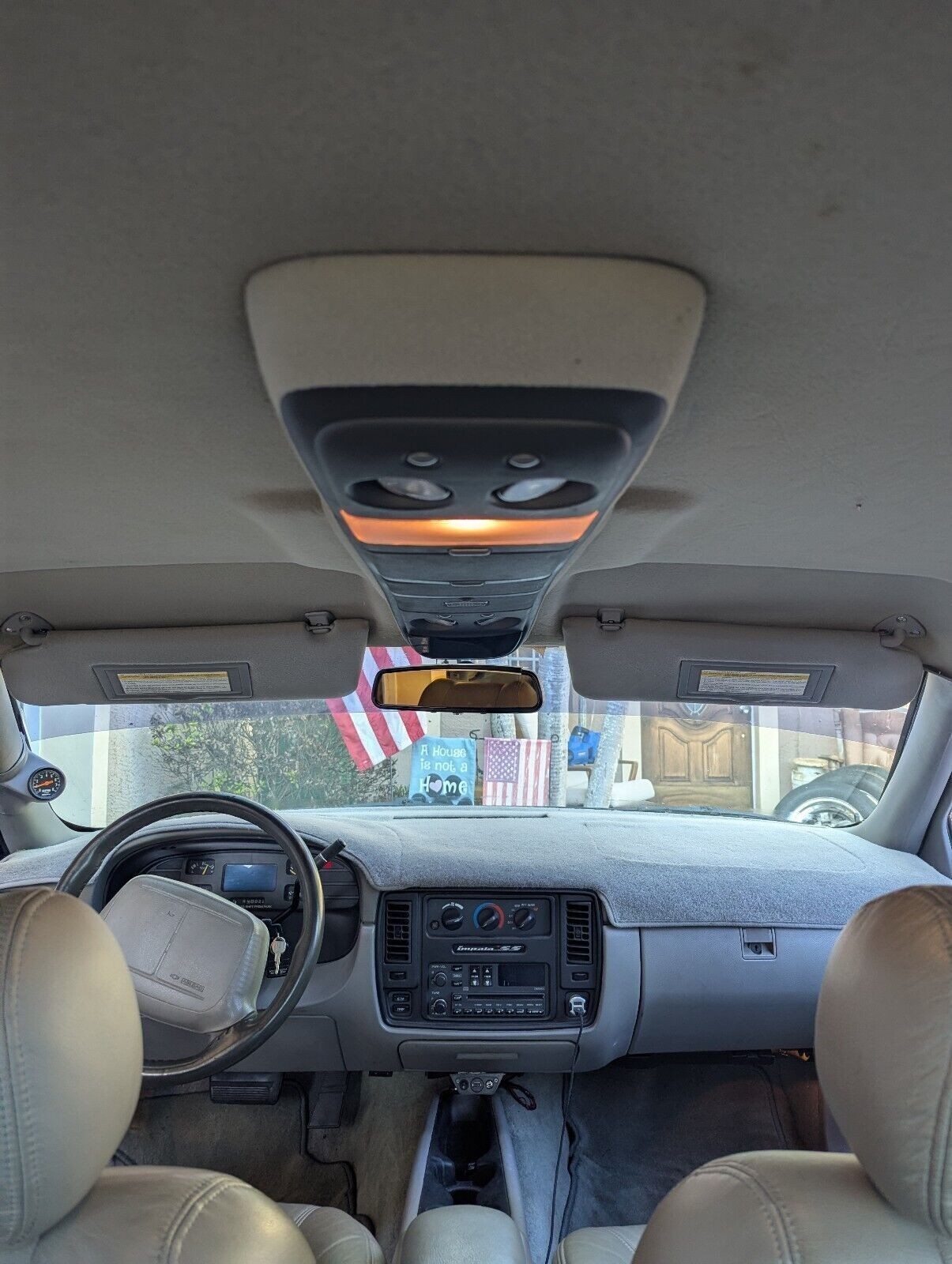 Chevrolet-Impala-1994-Sedan-14