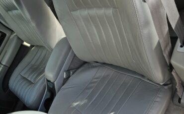 Chevrolet-Impala-1995-Sedan-22