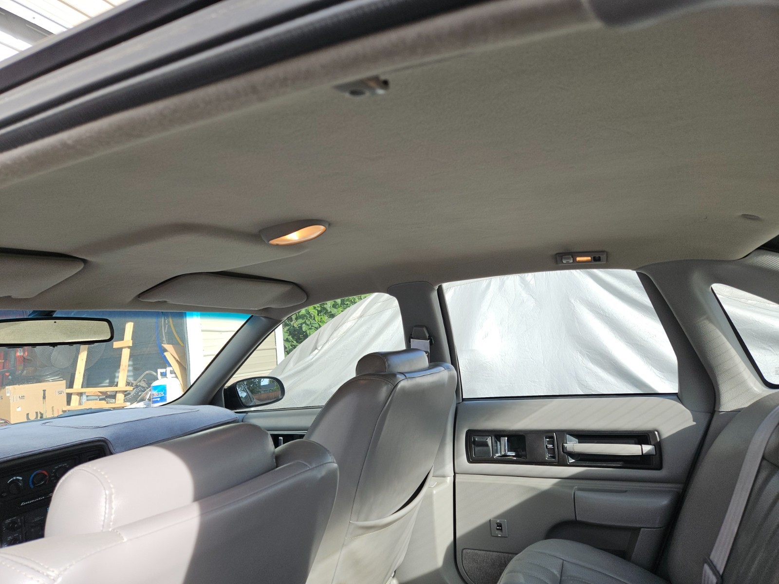 Chevrolet-Impala-1995-Sedan-24