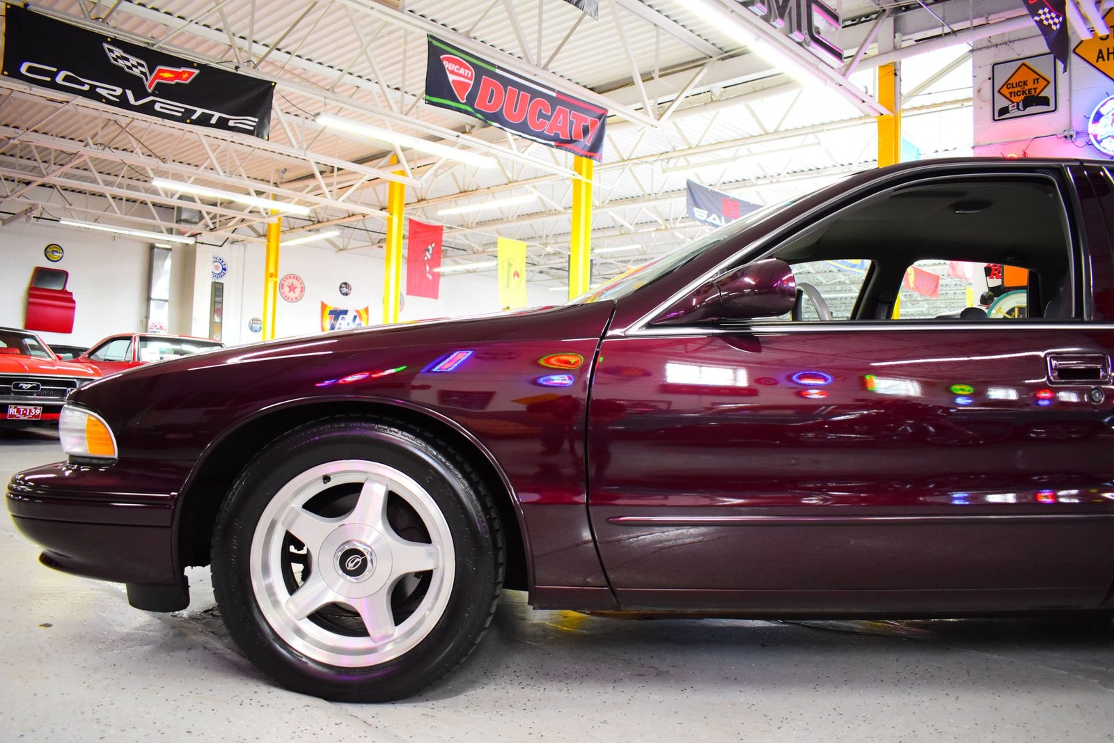 Chevrolet-Impala-1996-19
