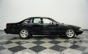 Chevrolet-Impala-1996-Sedan-14