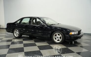 Chevrolet-Impala-1996-Sedan-15
