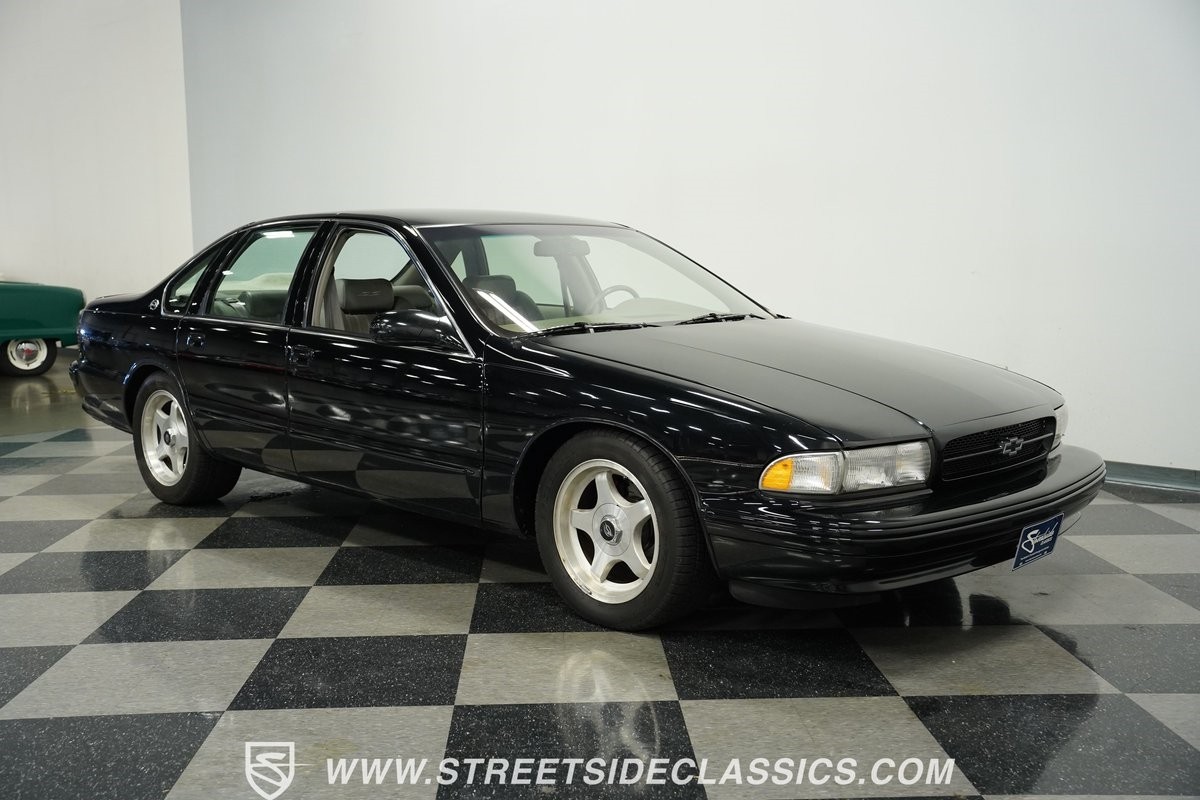 Chevrolet-Impala-1996-Sedan-16