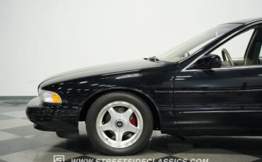 Chevrolet-Impala-1996-Sedan-22