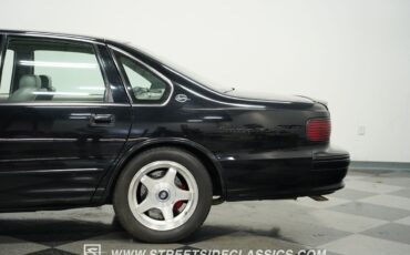 Chevrolet-Impala-1996-Sedan-23