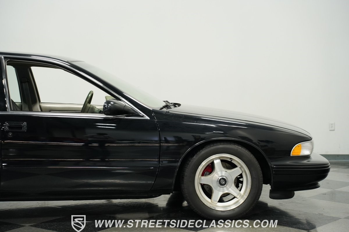 Chevrolet-Impala-1996-Sedan-29