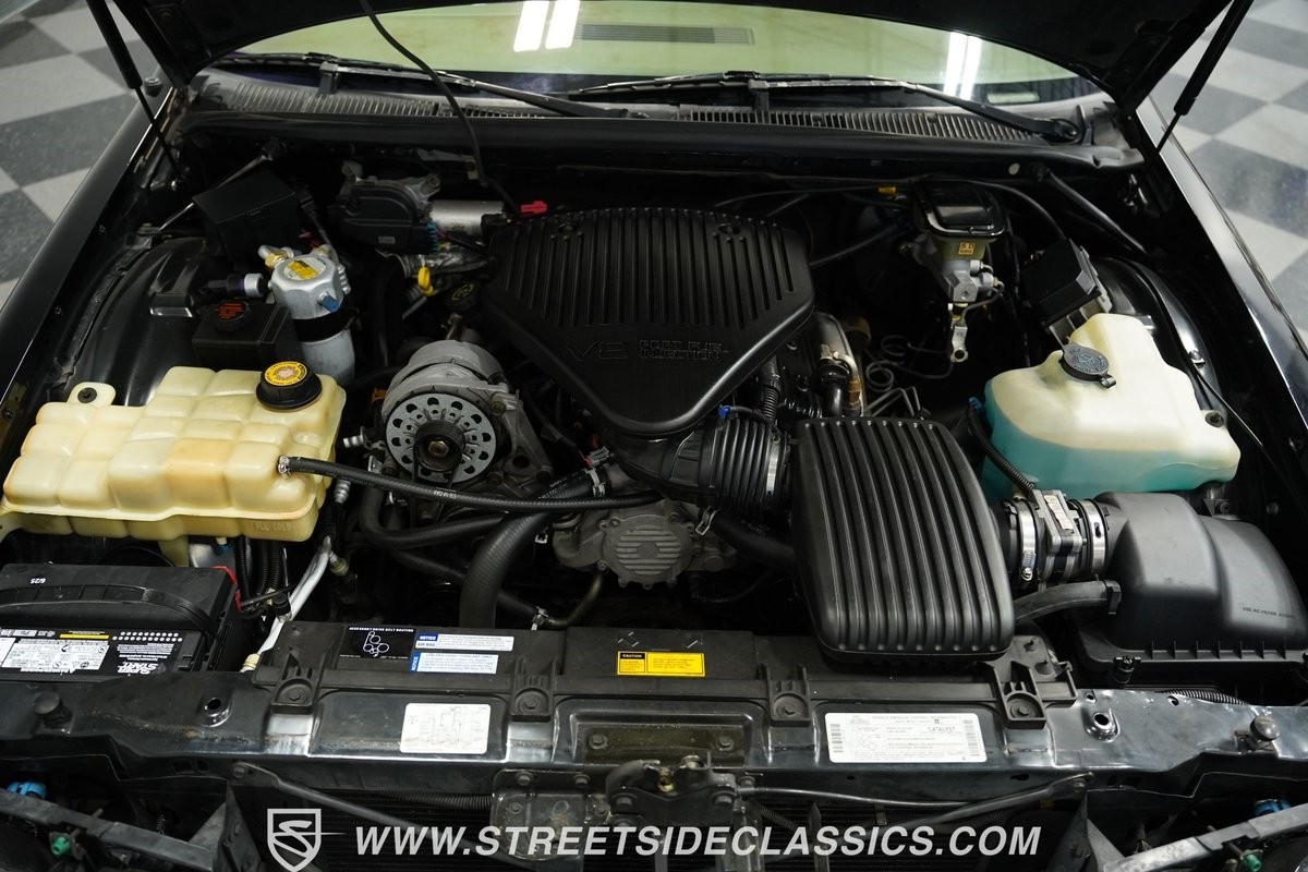 Chevrolet-Impala-1996-Sedan-3