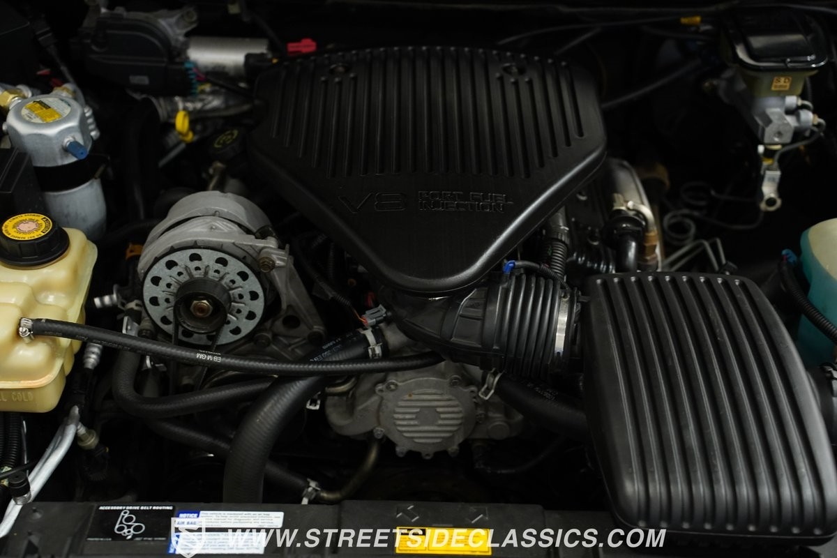 Chevrolet-Impala-1996-Sedan-33