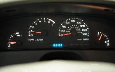 Chevrolet-Impala-1996-Sedan-39