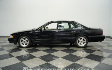 Chevrolet-Impala-1996-Sedan-7