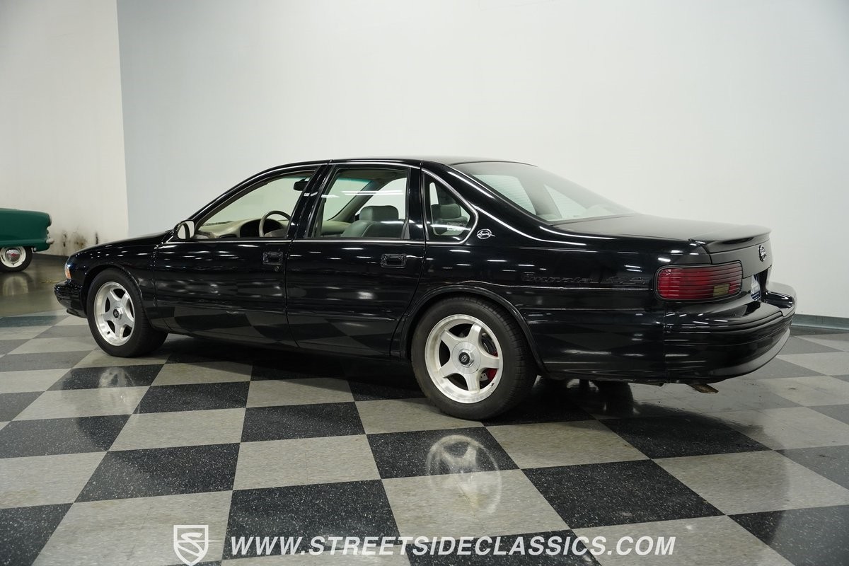 Chevrolet-Impala-1996-Sedan-8