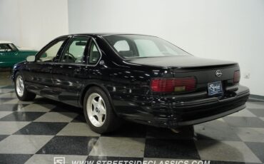 Chevrolet-Impala-1996-Sedan-9