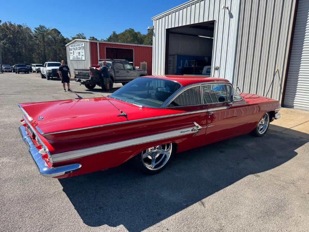 Chevrolet-Impala-ZZ4-350-Vintage-air-Custom-interior-Big-bil-1960-16
