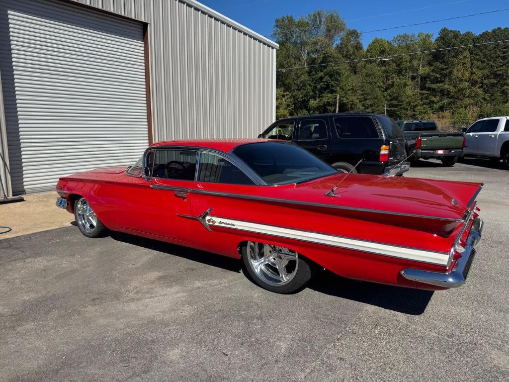 Chevrolet-Impala-ZZ4-350-Vintage-air-Custom-interior-Big-bil-1960-2