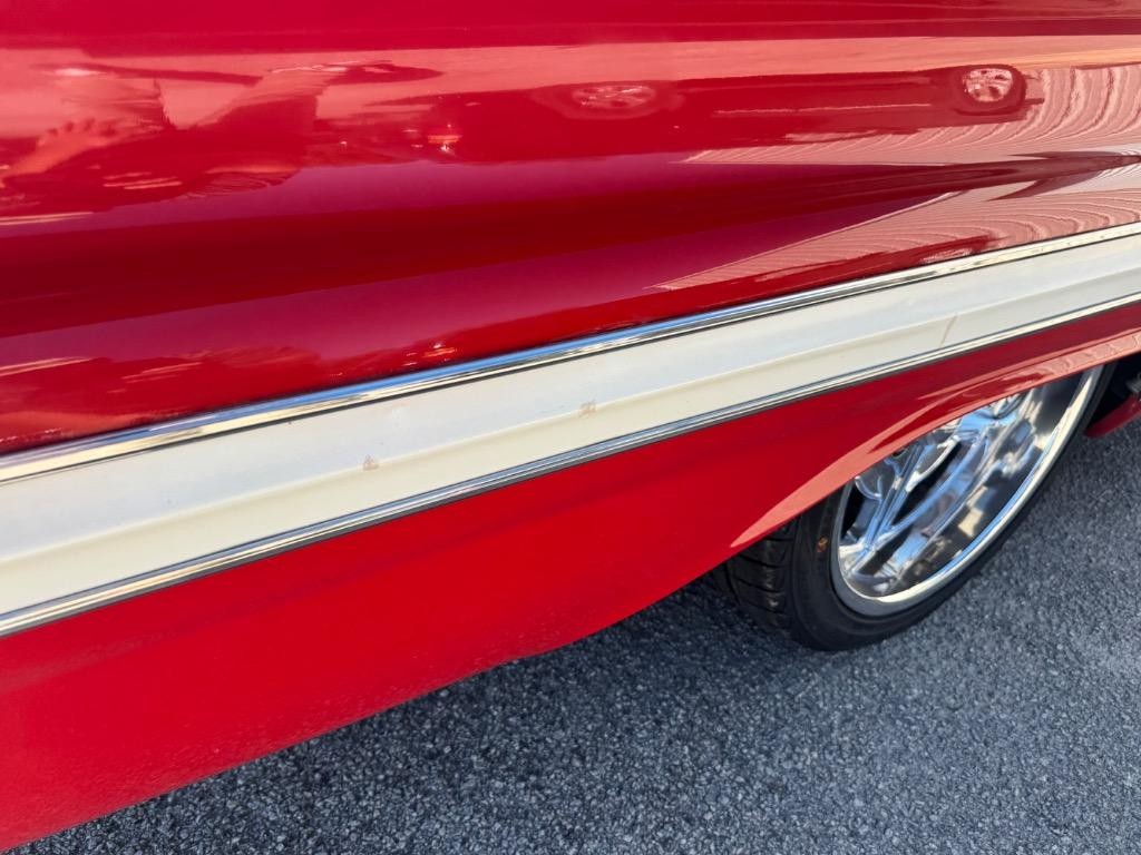 Chevrolet-Impala-ZZ4-350-Vintage-air-Custom-interior-Big-bil-1960-29