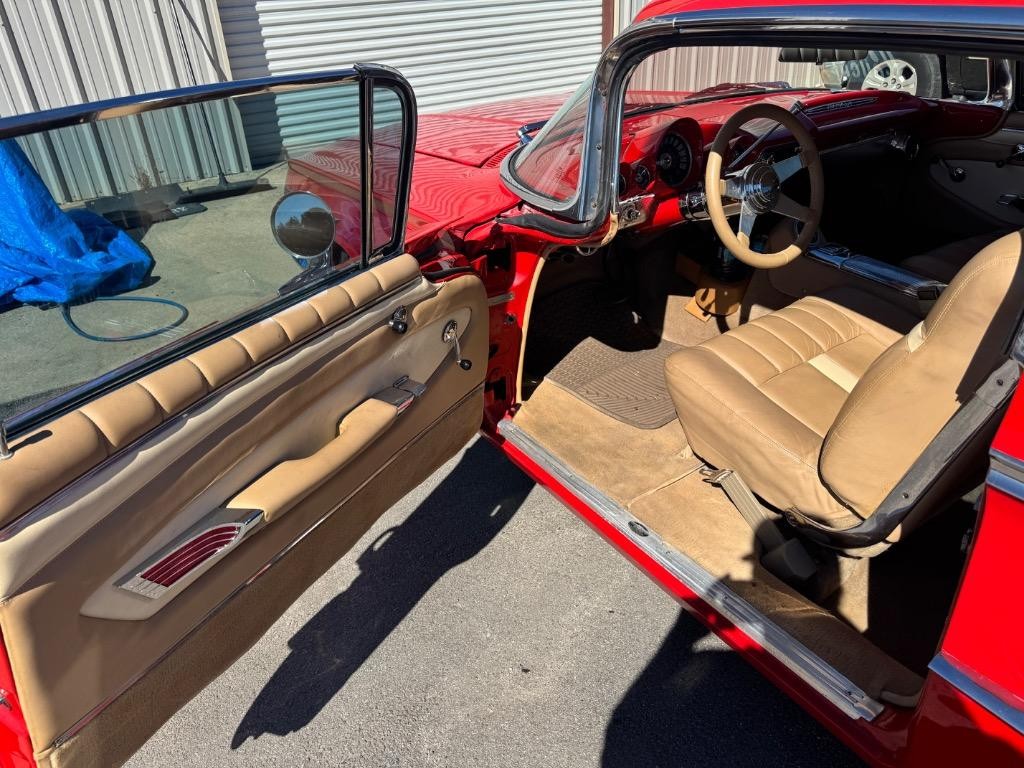 Chevrolet-Impala-ZZ4-350-Vintage-air-Custom-interior-Big-bil-1960-34
