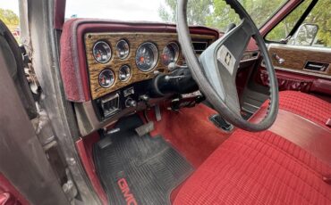 Chevrolet-K-10-1976-Burgundygrey-Red-15