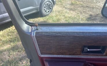 Chevrolet-K-10-1976-Burgundygrey-Red-36