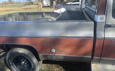 Chevrolet-K-10-1976-Burgundygrey-Red-42