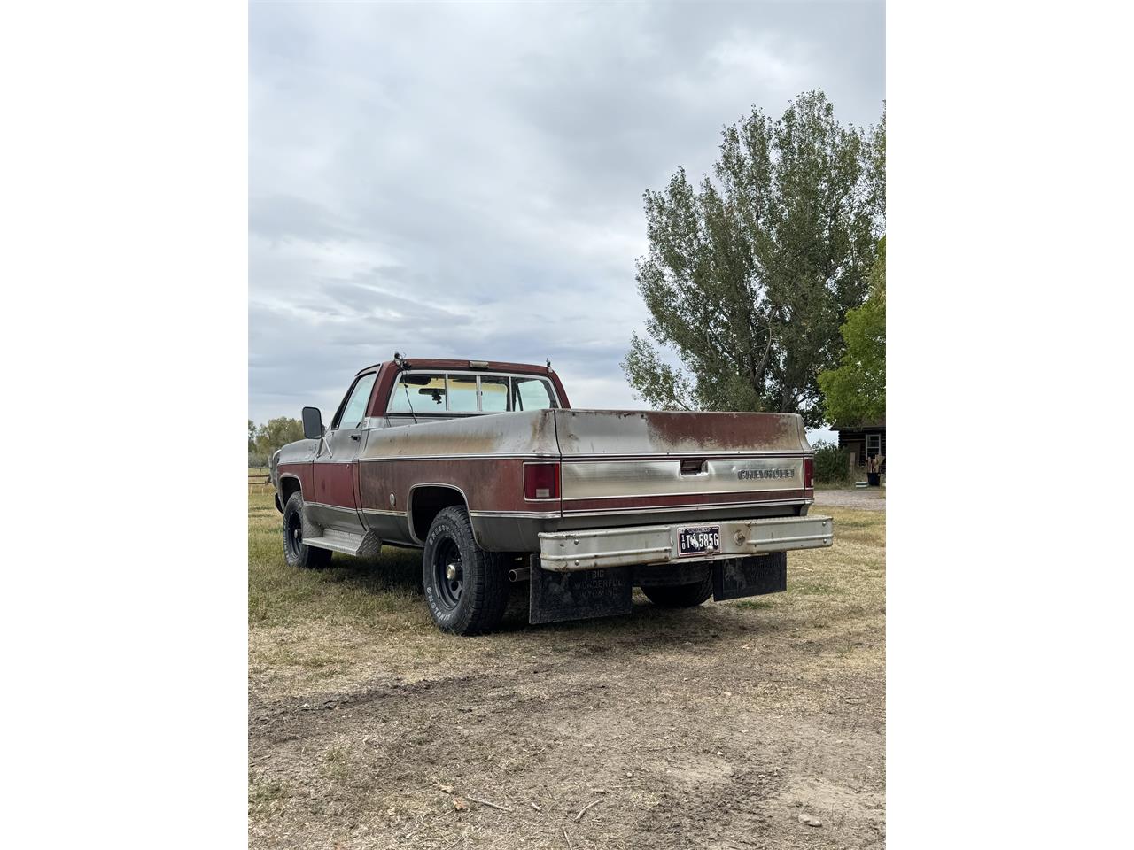 Chevrolet-K-10-1976-Burgundygrey-Red-48