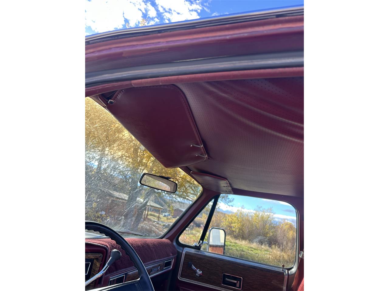 Chevrolet-K-10-1976-Burgundygrey-Red-49