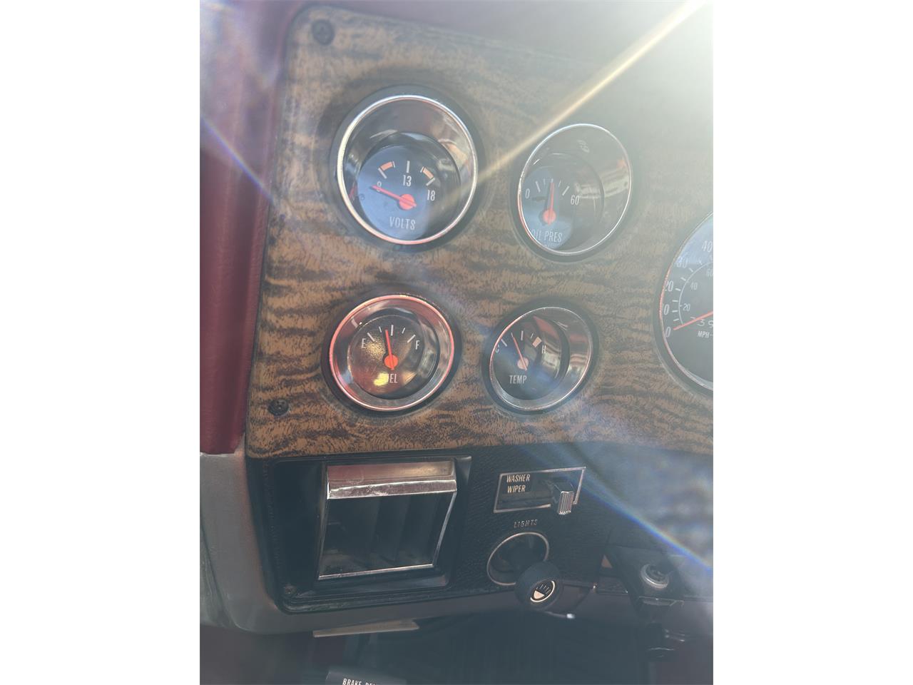 Chevrolet-K-10-1976-Burgundygrey-Red-51