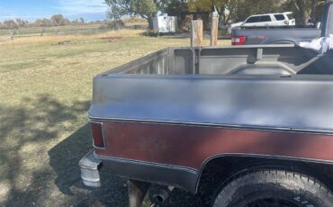 Chevrolet-K-10-1976-Burgundygrey-Red-6