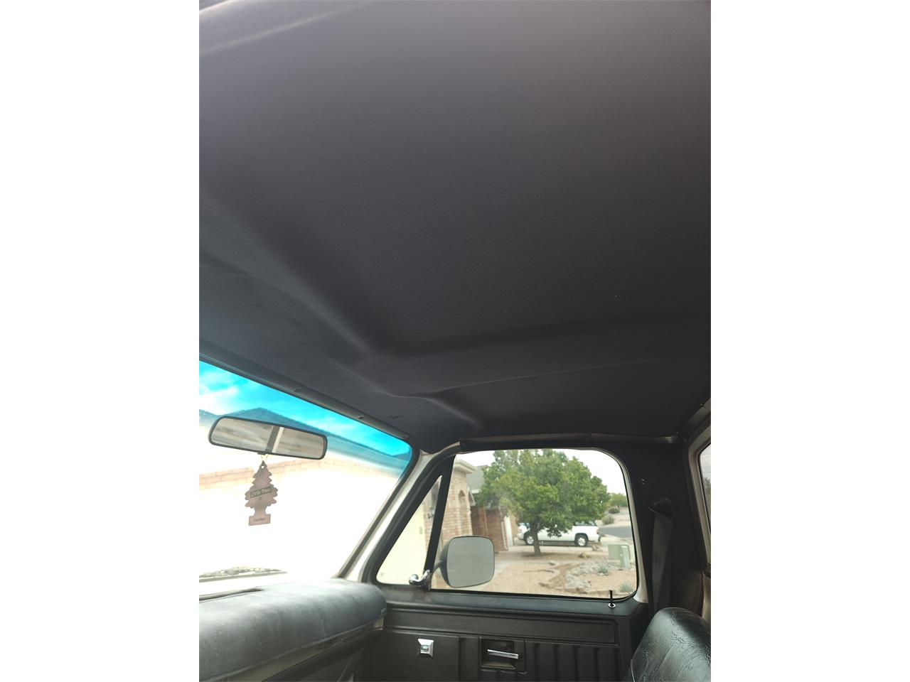 Chevrolet-K-10-1983-Silver-Black-13