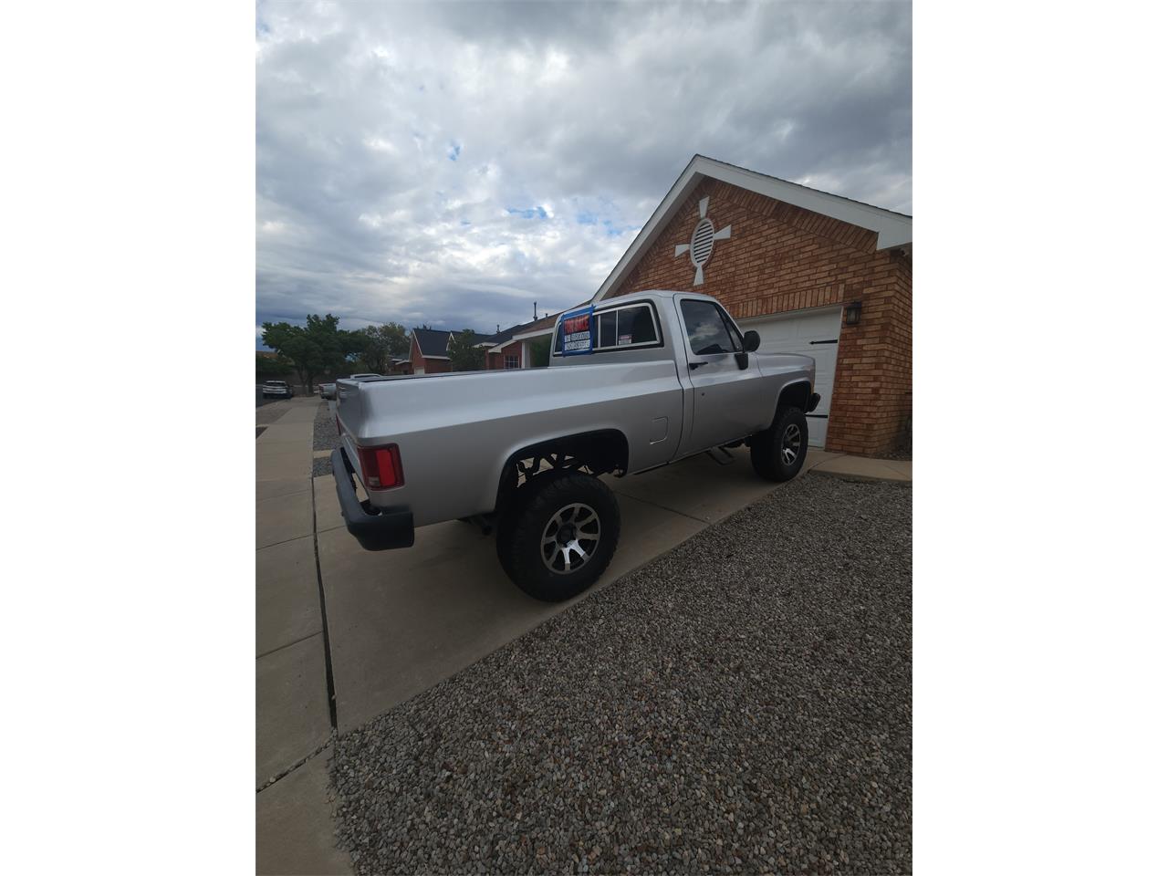 Chevrolet-K-10-1983-Silver-Black-5