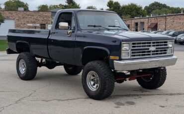 Chevrolet-K-20-1986-Pickup-Truck-11