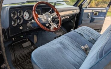 Chevrolet-K-20-1986-Pickup-Truck-4
