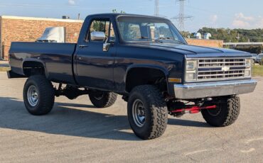 Chevrolet-K-20-1986-Pickup-Truck-9