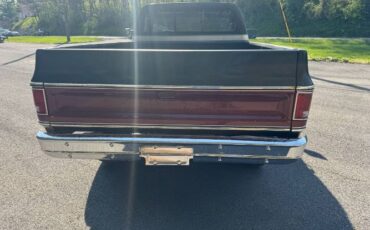 Chevrolet-K10-1979-Gray-1