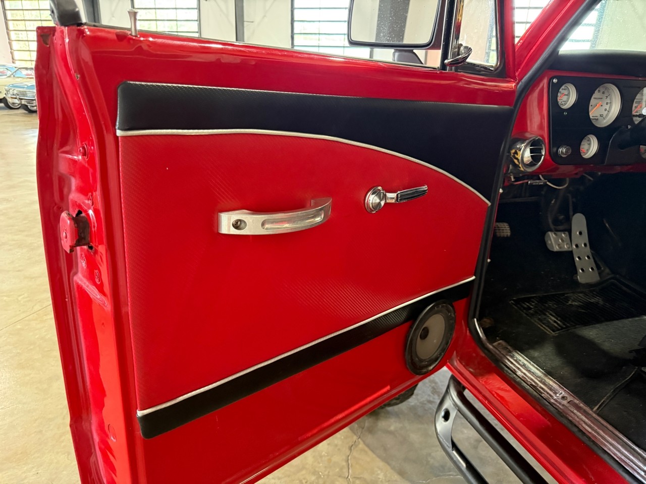 Chevrolet-K5-Blazer-1970-SUV-9